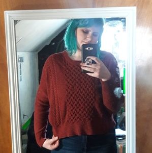 Maroon knit sweater